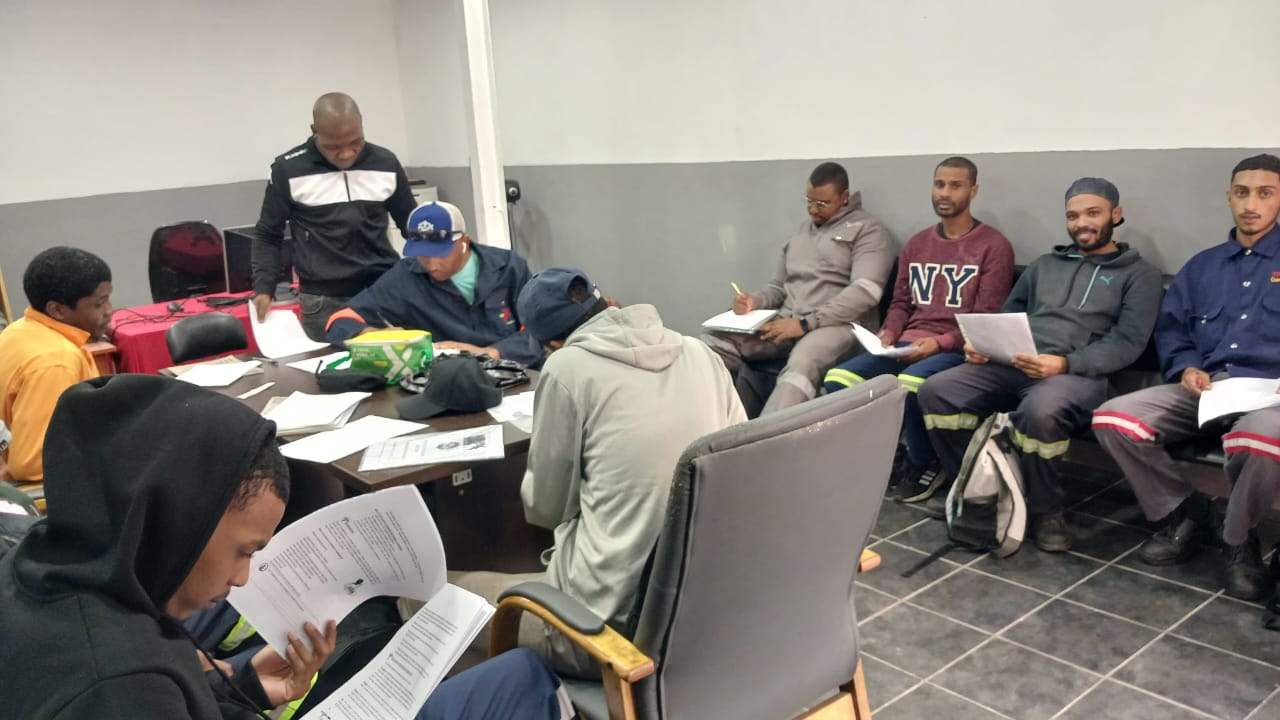 Students participating in skills training and mentorship activities (17)